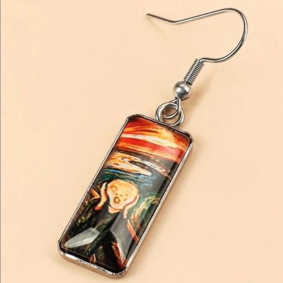 🦋 3/$24 The Scream earrings (famous painting by Edvard Munch) / NWOT - Picture 3 of 5